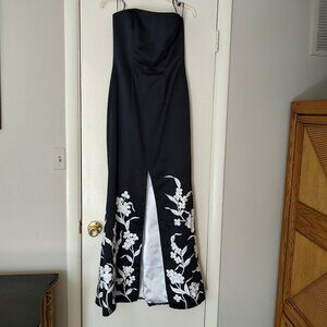 Vintage Cache Black & White Embroidered Beaded Formal Gown Dress W/Shawl Scarf 4